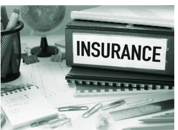 Full-coverage car insurance vs liability insurance