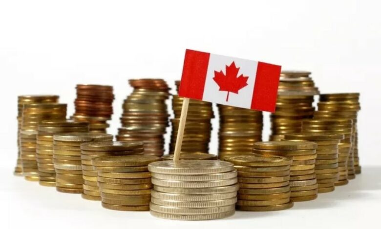 Investing money in Canada