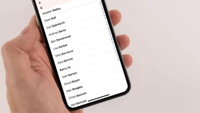 How to delete contacts on iPhone