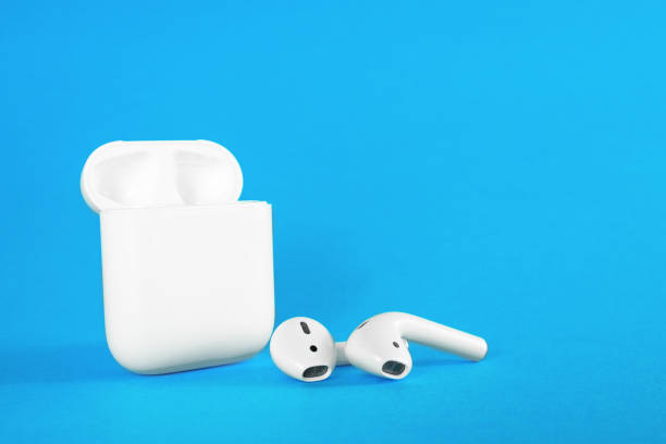 Why is the Airpods popular?