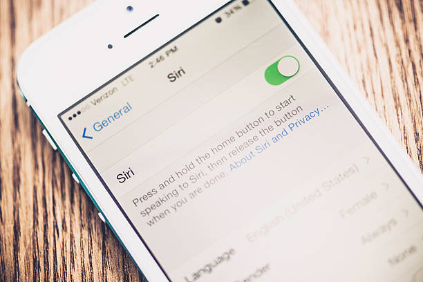 How to turn off Siri readings messages